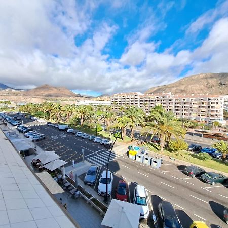 Newly Reformed 2 Bedroom Apartment In The Center Of Los Cristianos Los Cristianos  Esterno foto