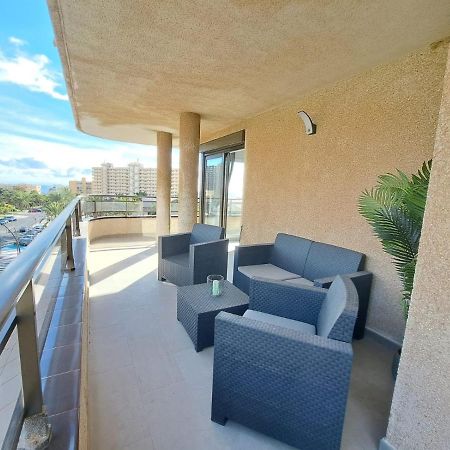 Newly Reformed 2 Bedroom Apartment In The Center Of Los Cristianos Los Cristianos  Esterno foto